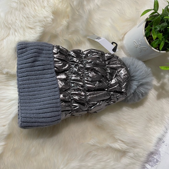 BP pom pom faux fur gunmetal Beanie new with tags - Picture 4 of 8